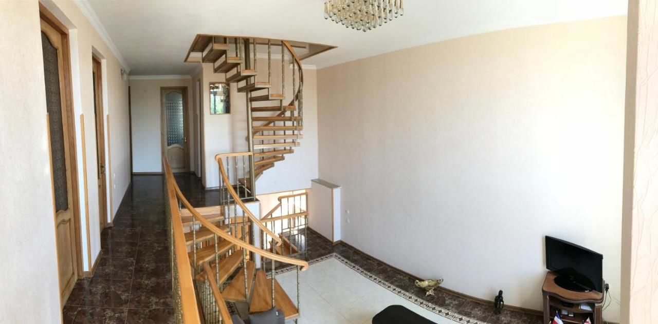 Гостевой дом Bajo Guest House Кутаиси-23