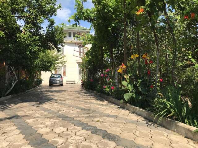 Гостевой дом Bajo Guest House Кутаиси-3