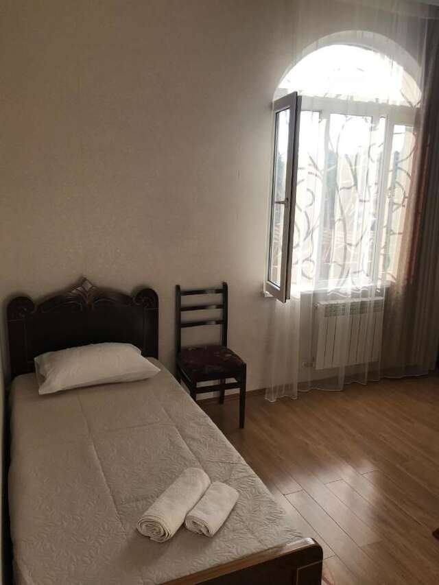 Гостевой дом Bajo Guest House Кутаиси-25