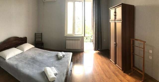 Гостевой дом Bajo Guest House Кутаиси-36
